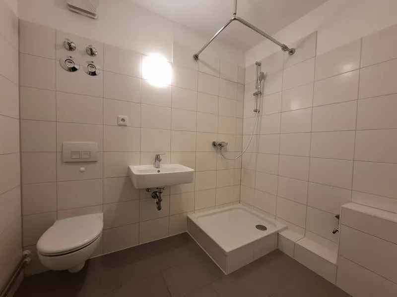 Familienfreundlich wohnen mit WBS-Berechtigung 160-220 — photo 1